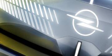 Opel STX Concept, primeiras imagens