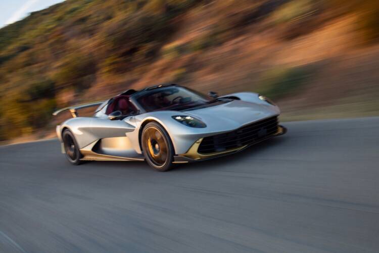 Valhalla Spider é o mais rápido descapotável da Aston Martin