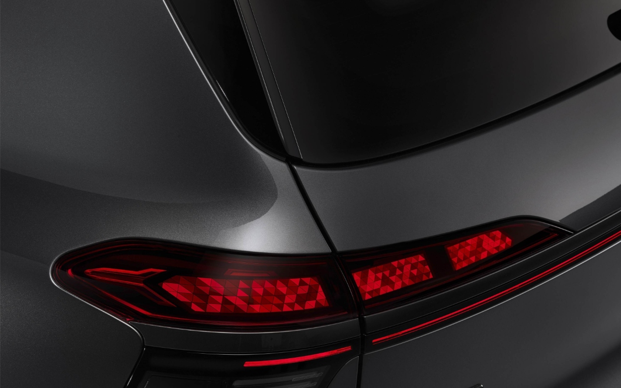 Audi estreia nova tecnologia de iluminação
