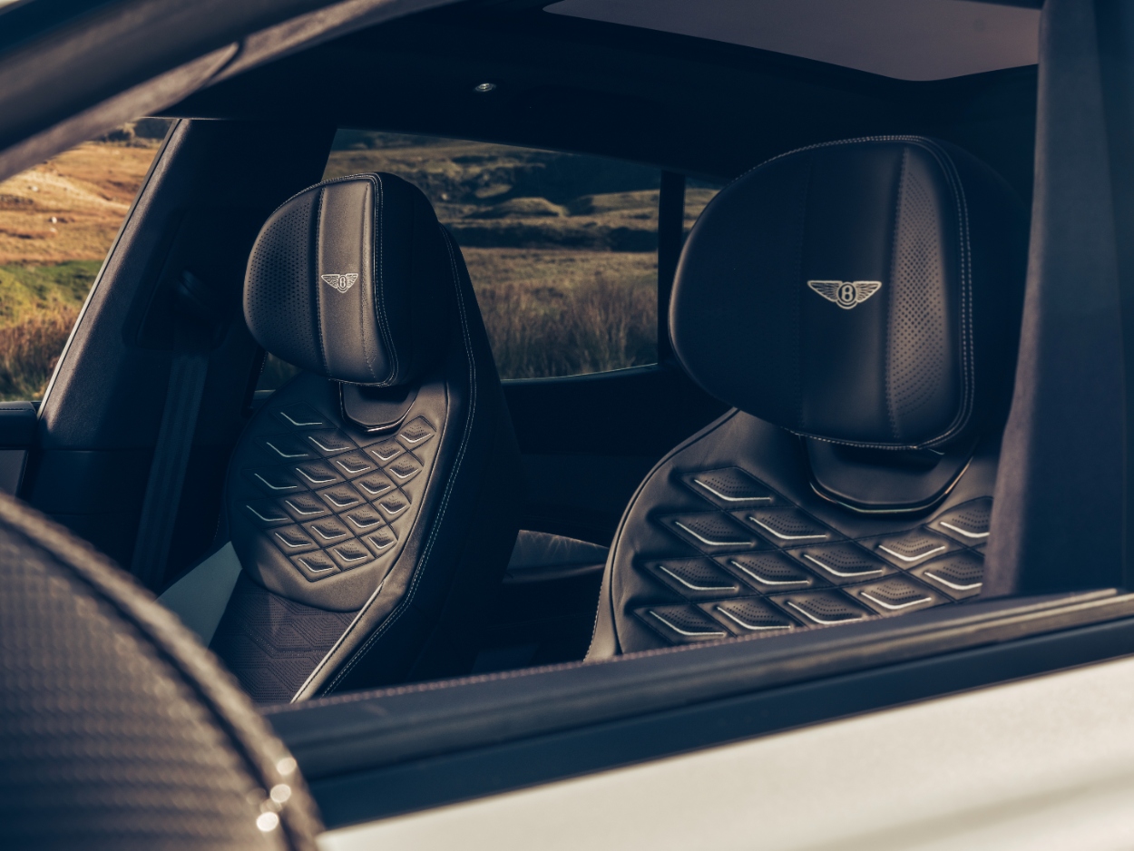 Bentley lança primeiras edição especial do Torcal