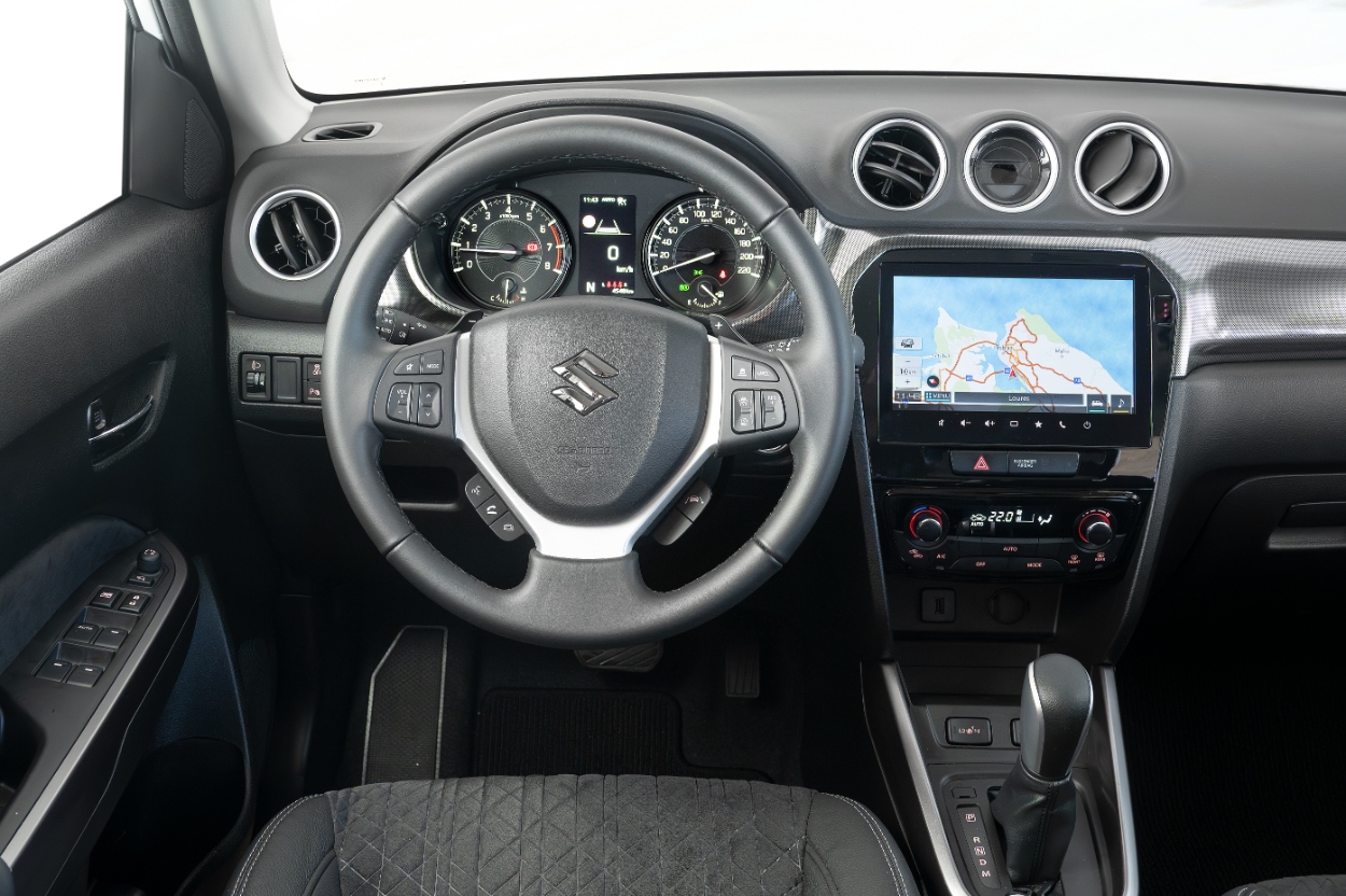 Testamos oSuzuki Vitara 1.4T S3 4WD AT