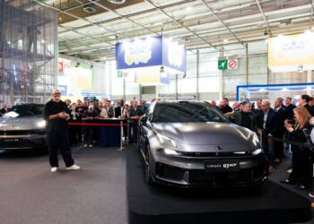 Lynk & Co apresenta a carrinha 07 GT no Salão de Paris