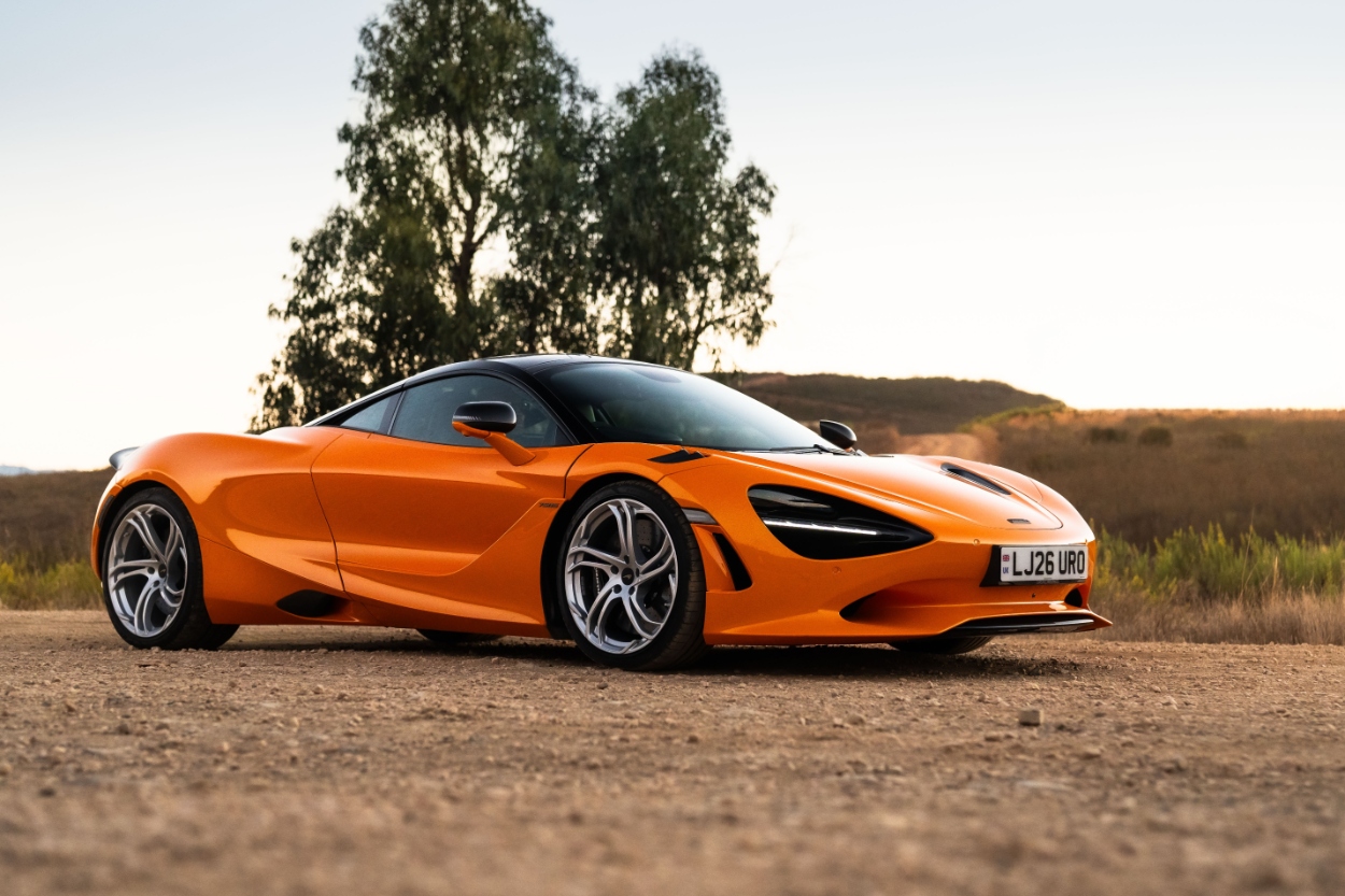 Produção do McLaren 750S termina em 2027
