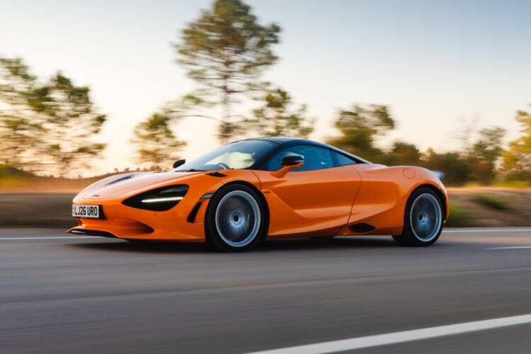 Produção do McLaren 750S termina em 2027