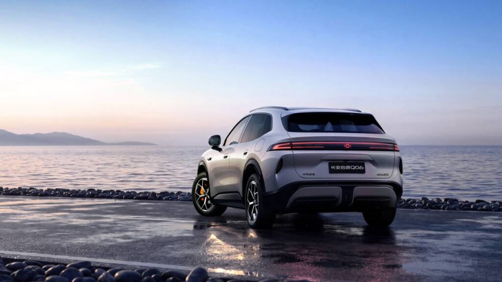 Nevo Q6 novo SUV da Changan para a Europa