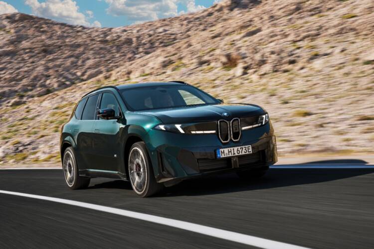 Novo BMW iX3 M60 xDrive