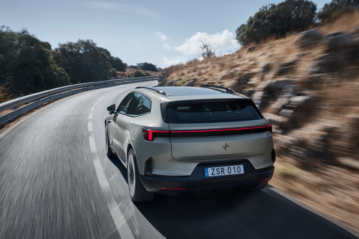 Novo Polestar 4 SUV