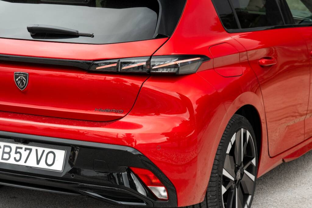 TESTE – Peugeot 308 Hybrid 145 CV