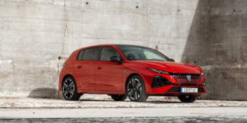 TESTE – Peugeot 308 Hybrid 145 CV