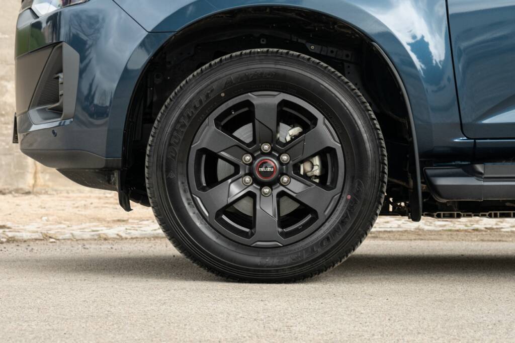 Ensaio Isuzu D-MAX Cabina Dupla 4x4 LSE EV Revista Nº 155