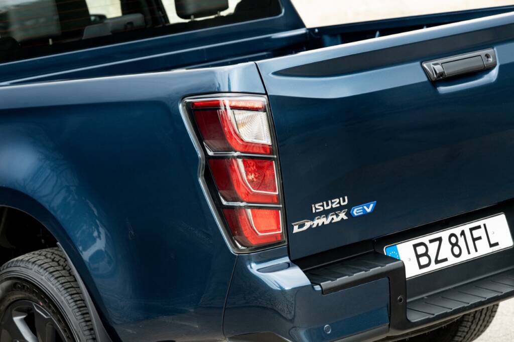 Ensaio Isuzu D-MAX Cabina Dupla 4x4 LSE EV Revista Nº 155