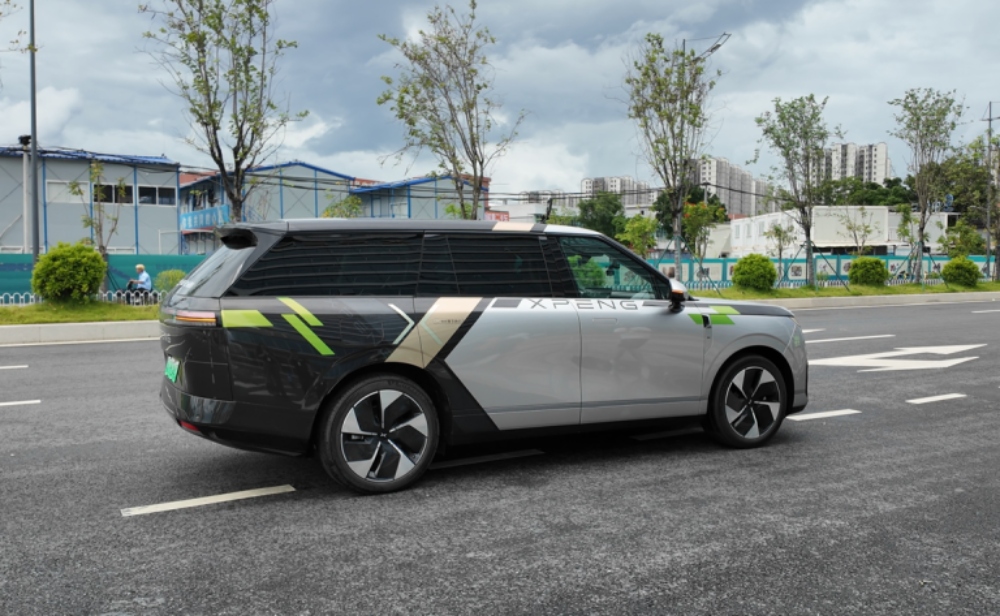 Robotáxi da XPENG já circula na China