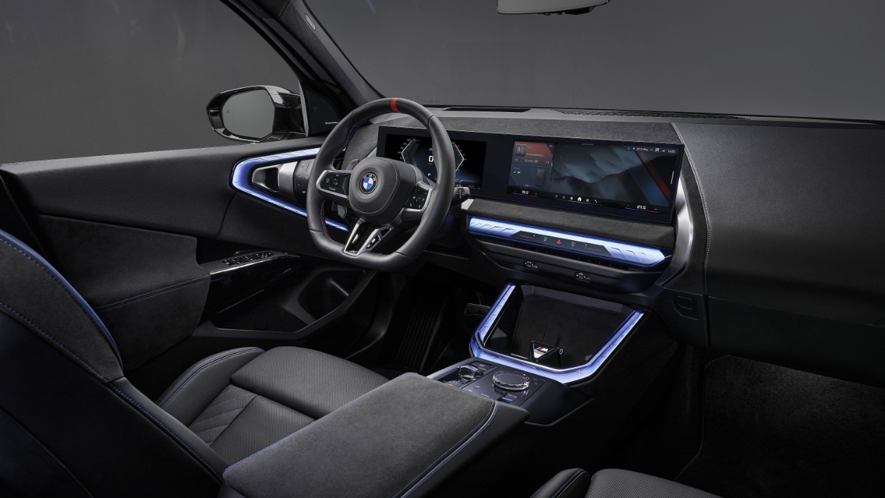 BMW X3 M50 ganha pack Black performance