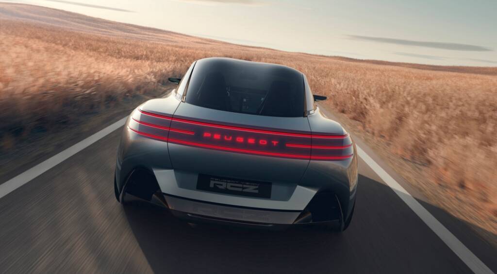 Peugeot RCZ está de regresso